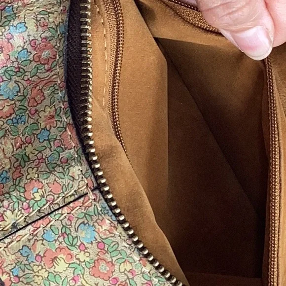 Patricia Nash Alencon backpack - Picture 11 of 16